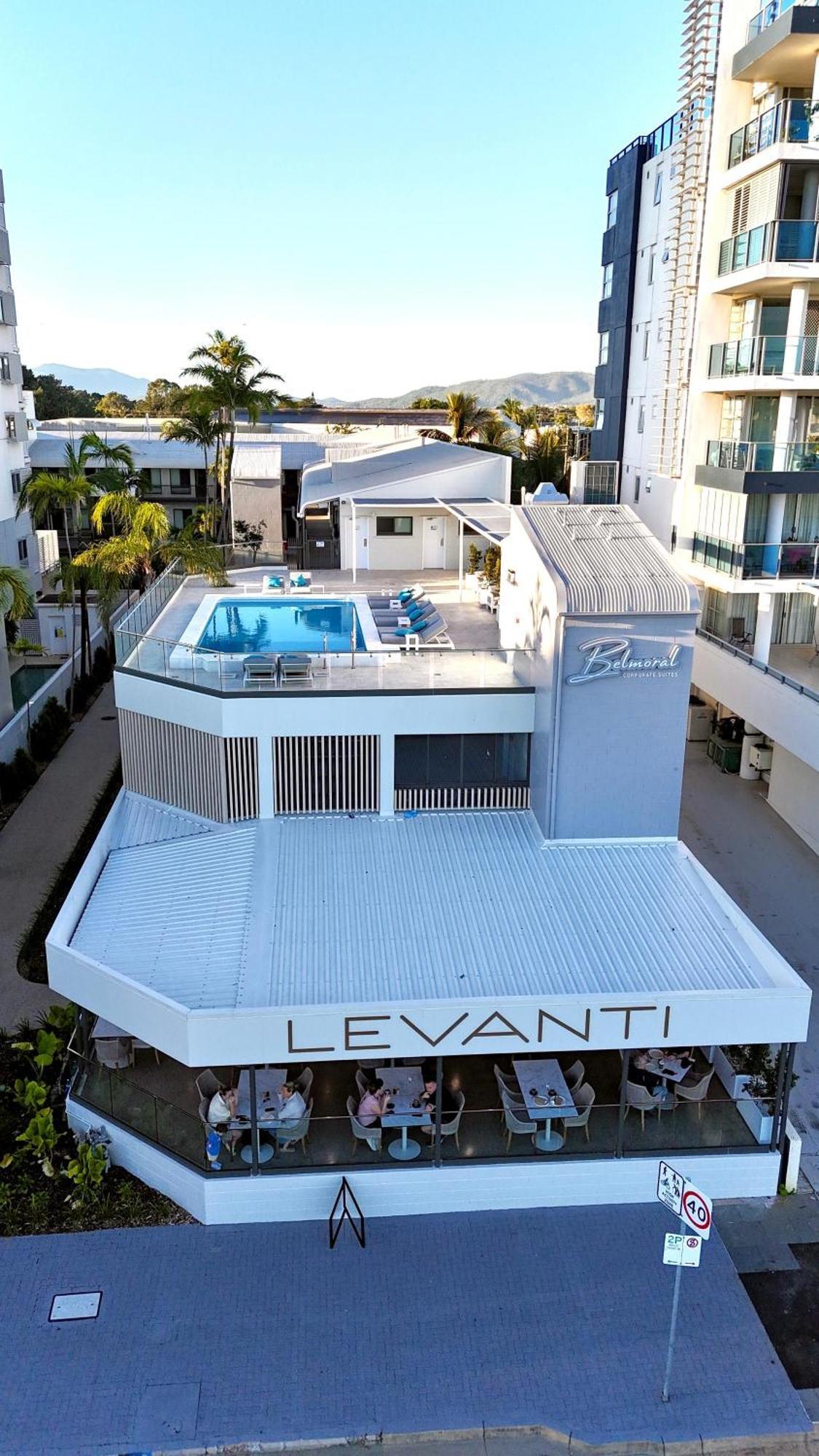 Belmoral Corporate Suites (Adults Only) Townsville Exterior foto